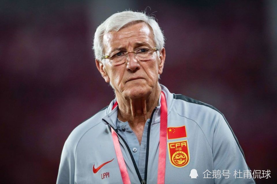 跨国投资银行喷鼻港高层约翰收到勒索电邮，如不按唆使三日内交出约十九万港币，有关台湾科网龙头公司之秘密融资阐发就会被公然。为了公司名誉，也为免客户股价年夜幅波动，约翰黑暗找来旧日年夜学舍堂堂友兼刑警唐辅协助查询拜访。秘密融资阐发由约翰四位部属负责，此中牧野一度掉踪，嫌疑极年夜。发现档案在内联网被偷之小儒，因曾向电脑部人员阿植求救，成果全部团队连阿植六人，都被约翰放置到四周一间高朋公寓套房，接管唐辅以致其手下全天候监督，直至完成赎金买卖。因为赎金奇少，绑匪明显志不在钱，其多个怪僻唆使更使人猜疑。当阿植协助追踪绑匪电邮泉源时，竟发现电邮是由公司伺服器发出，换言之绑匪必有内应。厥后电邮证实来自阿植手机，即使他在早上已遗掉手机，而最后是小儒接触他手机，阿植仍然百词莫辨。唐辅发现阿植家庭布景殊不简单，疑似内应之神秘人又几次现身，加上科网公司本来曾有高层因新一代网上平台开辟耽搁而被迫去职，乃至行迹成疑，这一切都有干系吗？由开辟耽搁致使融资掉败，由此可能触发新一轮全球股灾，到最后绑匪竟要求用约翰用网上拍卖缴交赎款，事实唐辅这一代会大白新一代的上彀心态吗？不领会又可否替约翰低调破案？阿植又可会知道谁是真凶？以致真凶为什么要谗谄他吗？绑匪背后真正念头又是什麽？